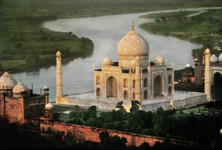 TAJ MAHAL – Raghu Rai Foundation